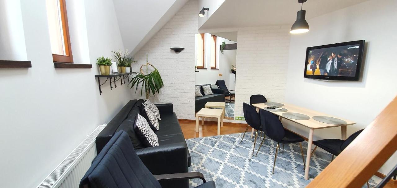 Old Town, Apartment, Blich Krakow Bagian luar foto