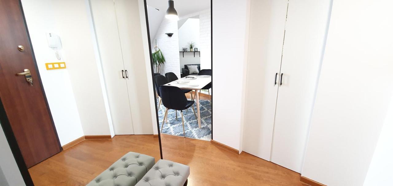 Old Town, Apartment, Blich Krakow Bagian luar foto